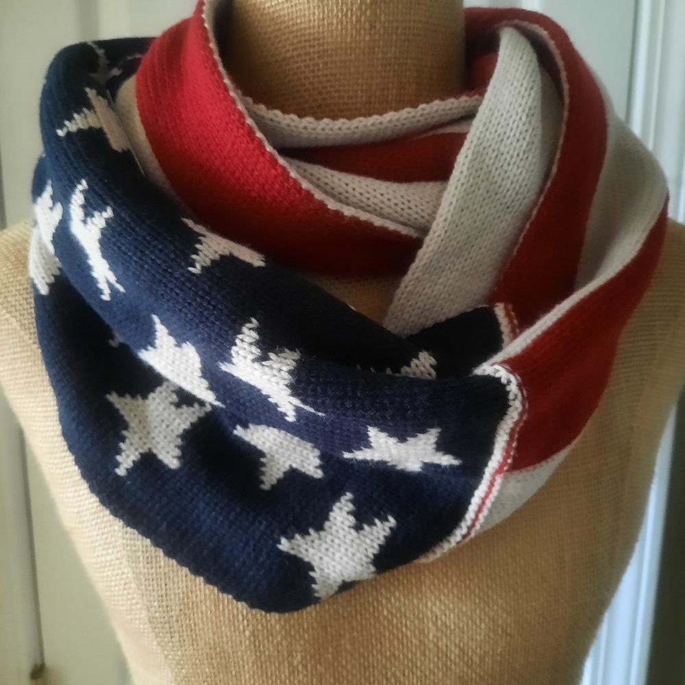 Infinity Scarf,  OS